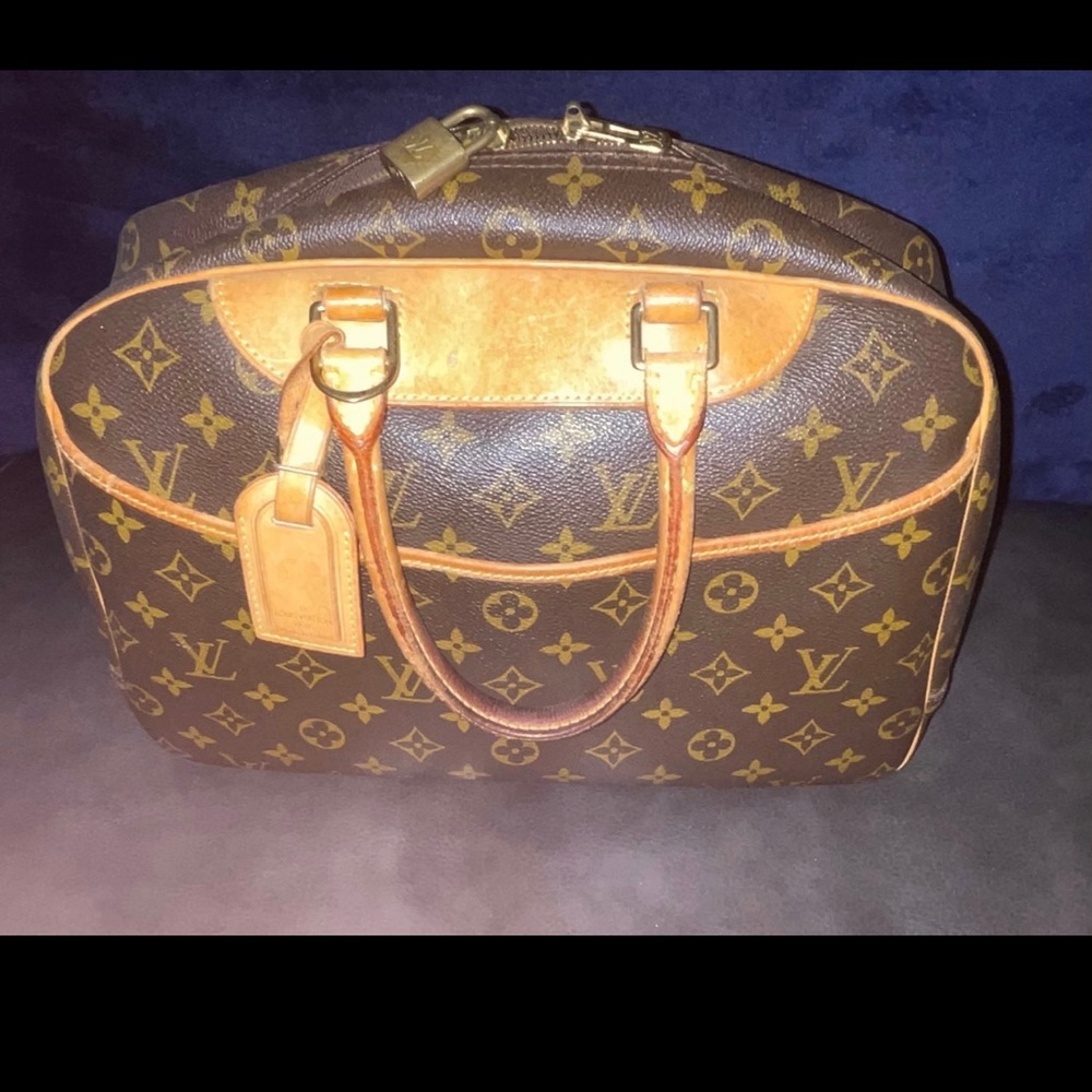 Louis Vuitton Deauville Handbag * SOLD*
